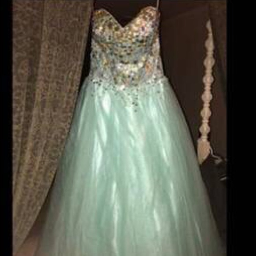 Prom dress worn once.  ( sold In person only )